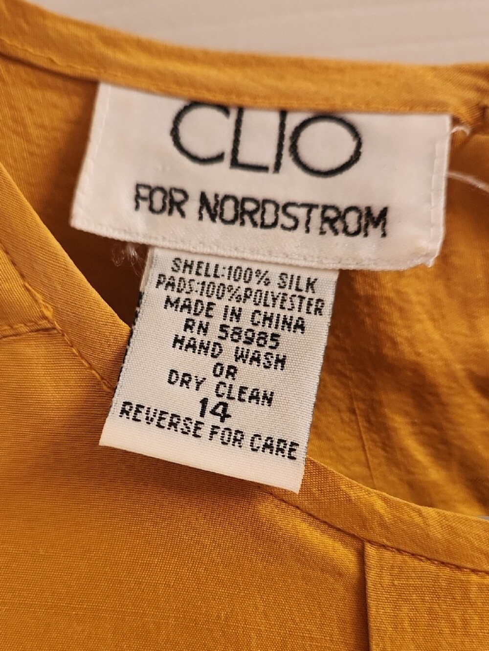 Clio for Nordstrom Women's Short-Sleeve Pleated Blouse in Mustard - Picture 3 of 4